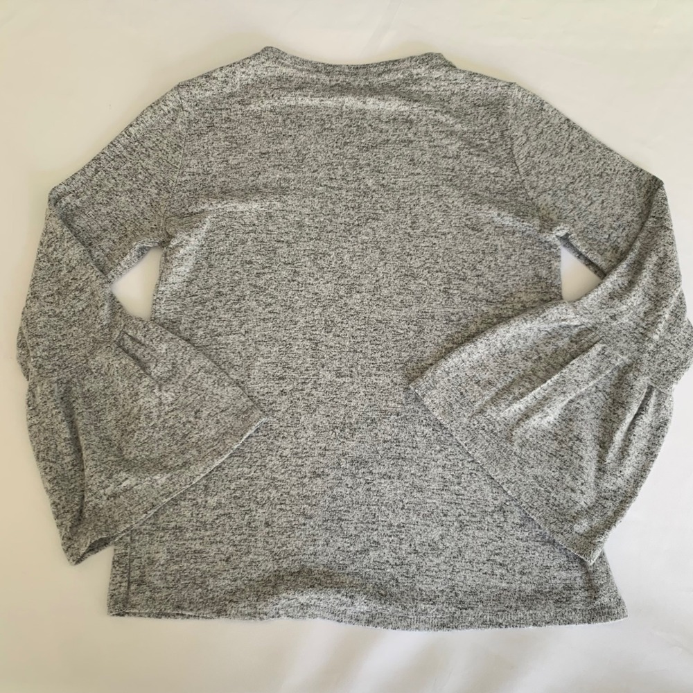 Tempted Sweater Top Women S Grey Marled Knit Bell Sleeve Preppy Coquette Y2K - Picture 2 of 7